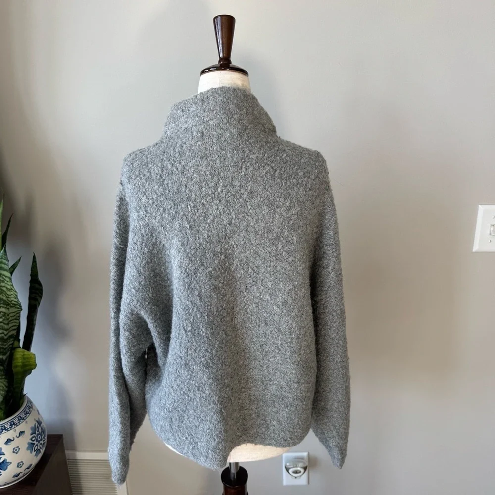 Abercrombie & Fitch 3/4 Sleeve Cozy Part Wool Gray Mock Neck Sweater - Size: S/M